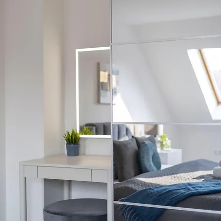 Deluxe & Minimalistic In The Heart Of